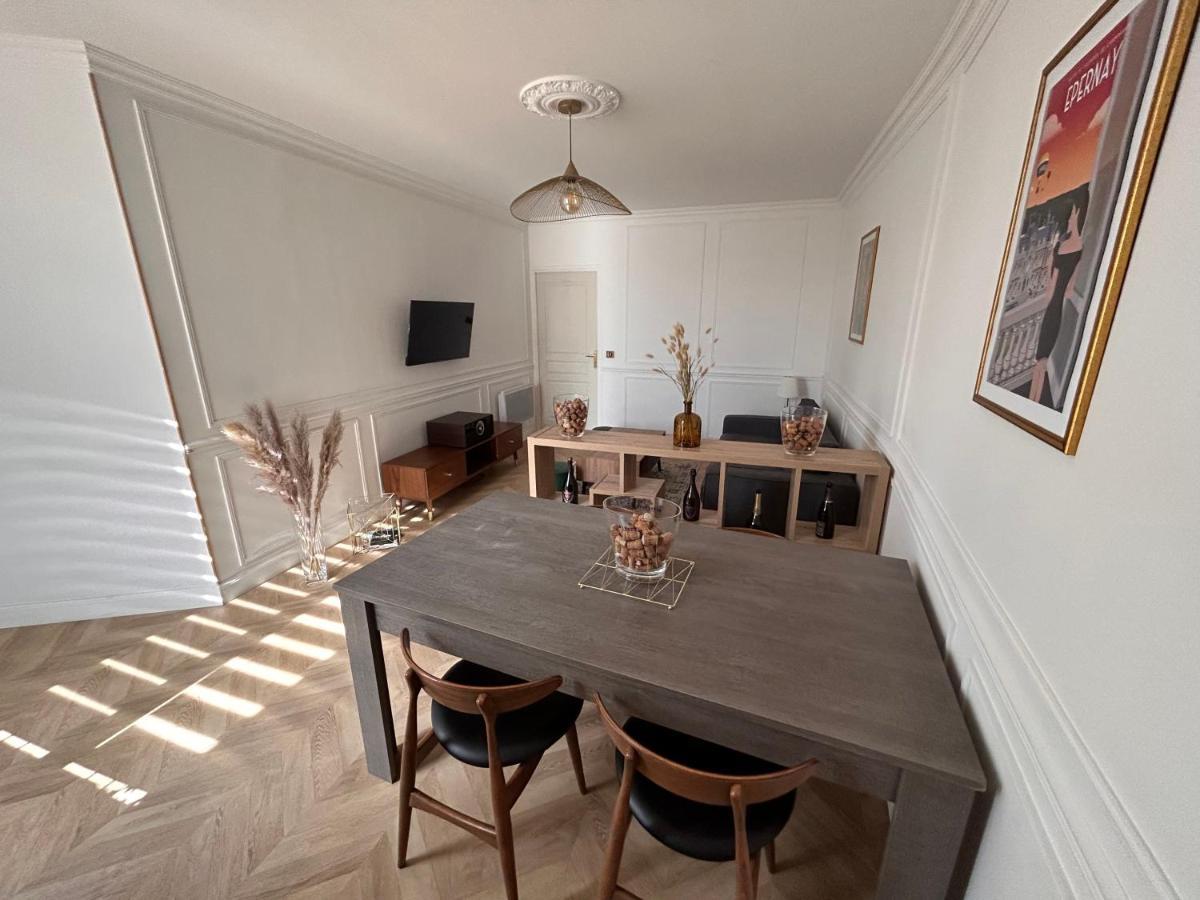 Bulle De Champagne : Petit Cocon En Plein Centre Appartement Épernay Buitenkant foto